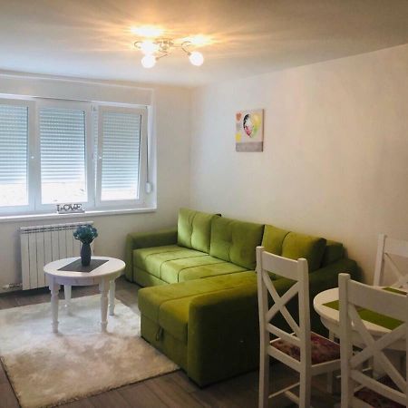 Lovely Apartment Omar Sarajevo Luaran gambar